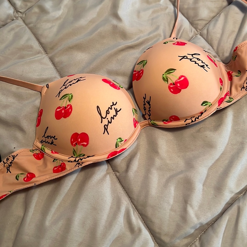 Victoria’s Secret Bra